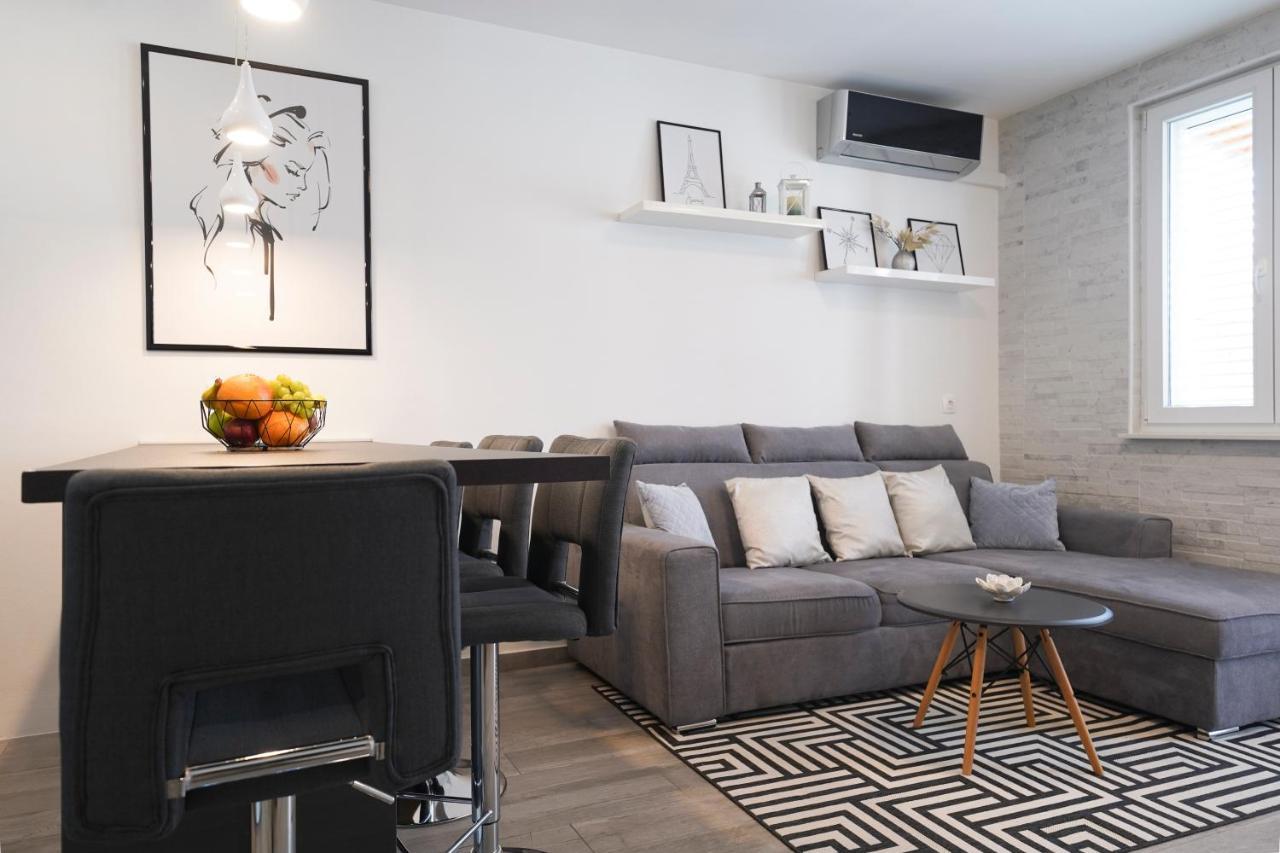 Apartmán Modern With Loggia Terrace And Parking